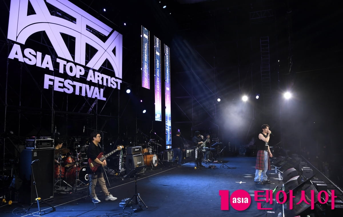 'ATA' 김재중, 요섹남의 멋진 무대 뽐내며[TEN포토+]