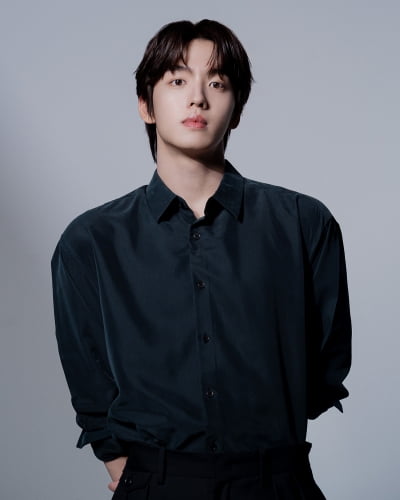 [공식] '홍석천의 보석함' 출연 2년 만에 배우 데뷔…'182cm' 원규빈, 강미나와 호흡 ('내일도')