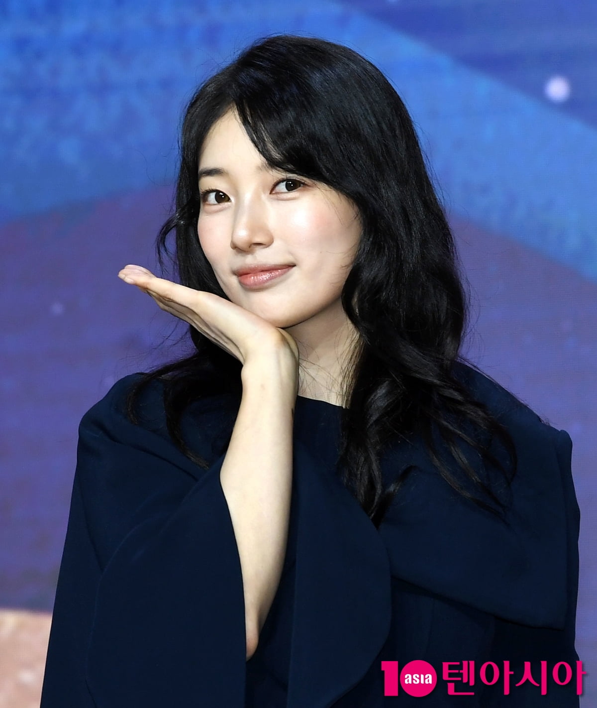 수지, 아름다운 미소...꽃 한 송이처럼[TEN포토+]