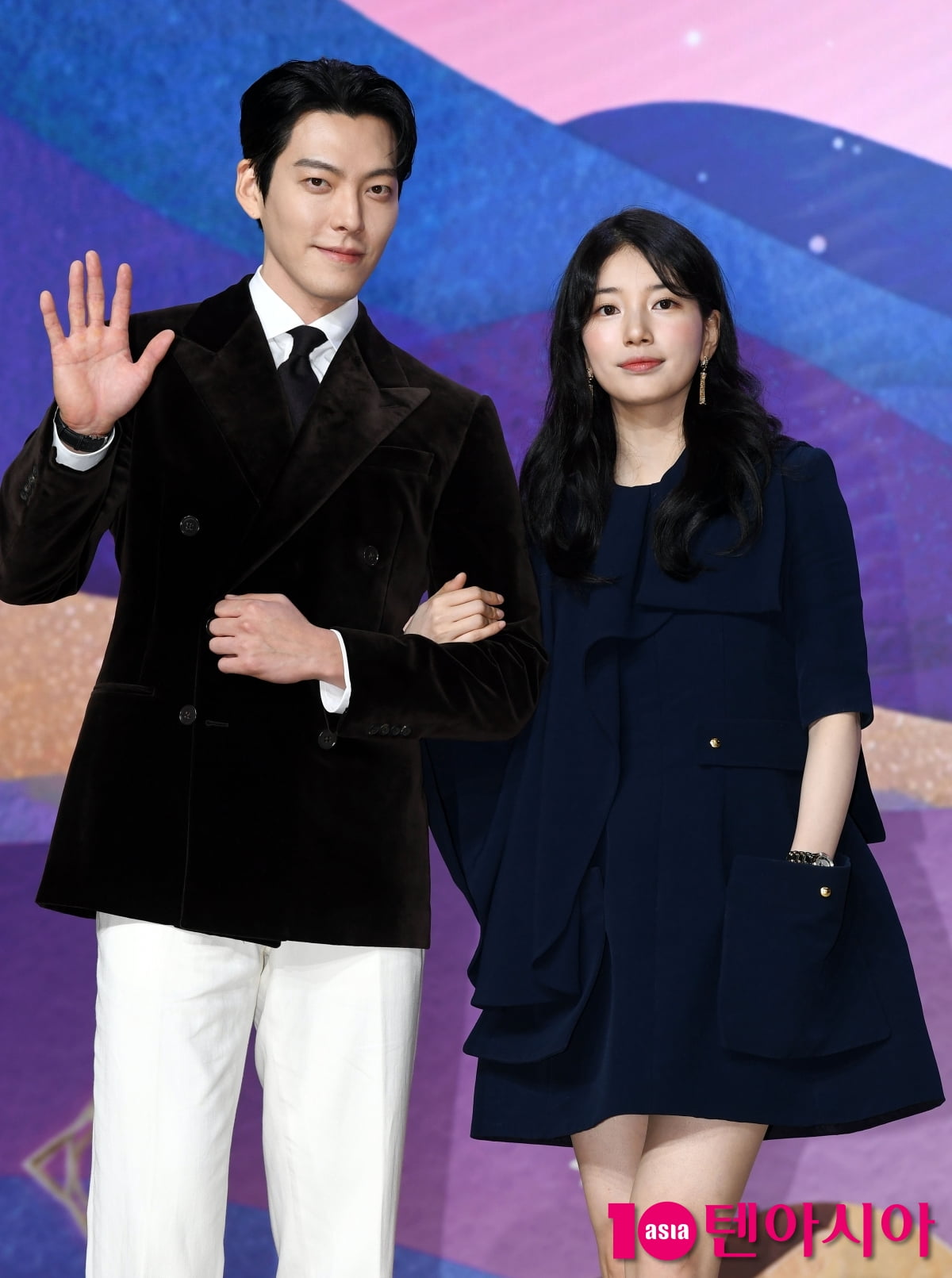 김우빈-수지, 비주얼 커플...지니와 주인님[TEN포토+]
