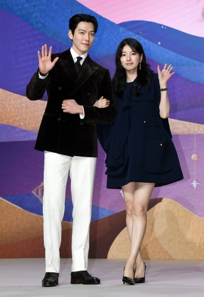김우빈-수지, 비주얼 커플...지니와 주인님[TEN포토+]