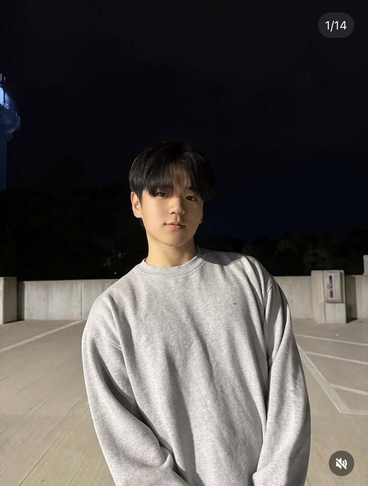윤민수는 ‘위장 이혼설’ 돌았는데…子 윤후, 태평양 같은 어깨 자랑