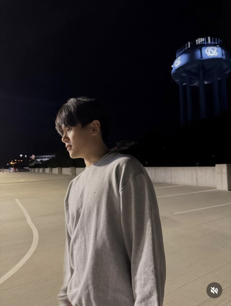 윤민수는 ‘위장 이혼설’ 돌았는데…子 윤후, 태평양 같은 어깨 자랑