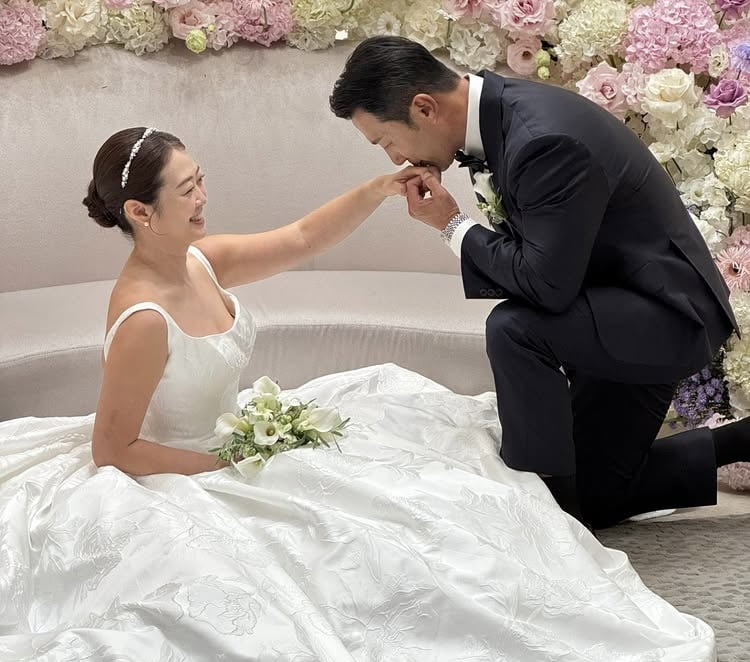 22기 정숙, ♥10기 상철과 3번째 결혼식…신혼은 美 덴버에서[종합]