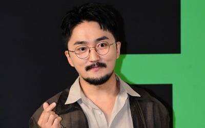 '안유정♥' 유병재, 열애 중 기쁜 소식 전했다…"예상치 못한 답이 나와 당황하기도" ('열혈사제')