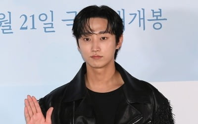 2.4%→5.9% 시청률 급등하더니…진영, '부세미' OST 프로듀싱까지 맡았다
