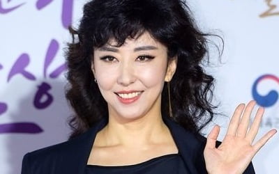 '56세' 김완선, 알고보니 금수저였다…집안 대대로 유명 무용가 "춤은 내력" ('라스')[종합]