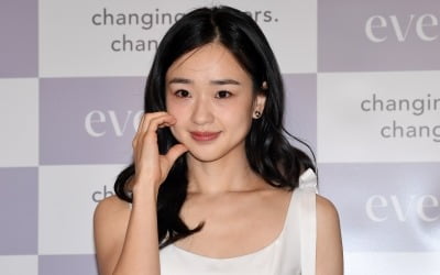 손연재, ♥9살 연상 남편과 러브스토리 공개했다…"첫 만남부터 결혼 생각해" ('편스토랑')
