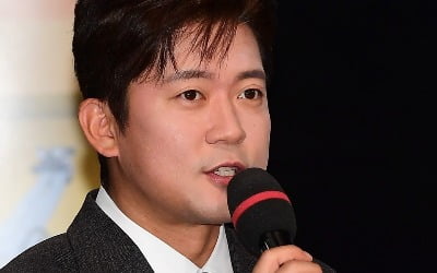 [공식] 김대호, 퇴사 8개월 만에 또 일냈다…'양조장' 정식 오픈 "직접 술 빚어"