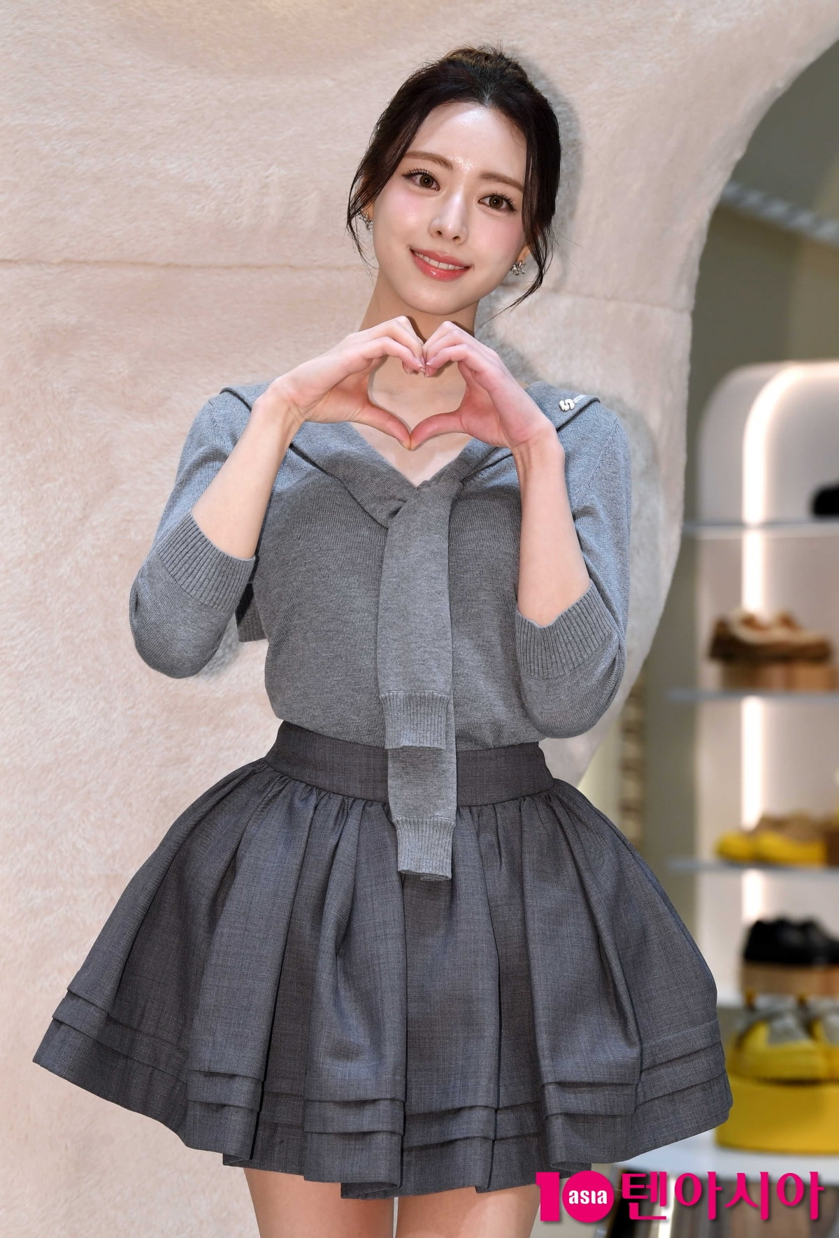 있지 유나, 탄성 부르는 예쁨...돋보이는 청순미[TEN포토+]