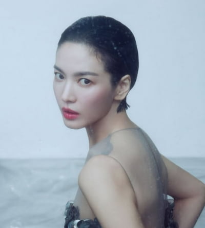 '43세' 송혜교, 13살 동생 너무 귀여워해…요리 배웠다니까 '하트 뿅뿅'