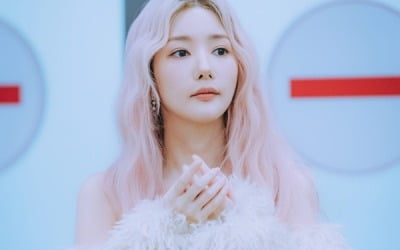 제작진 극찬 쏟아졌다…박민영, 핑크머리로 파격 변신 "천생 배우" ('컨피던스맨')
