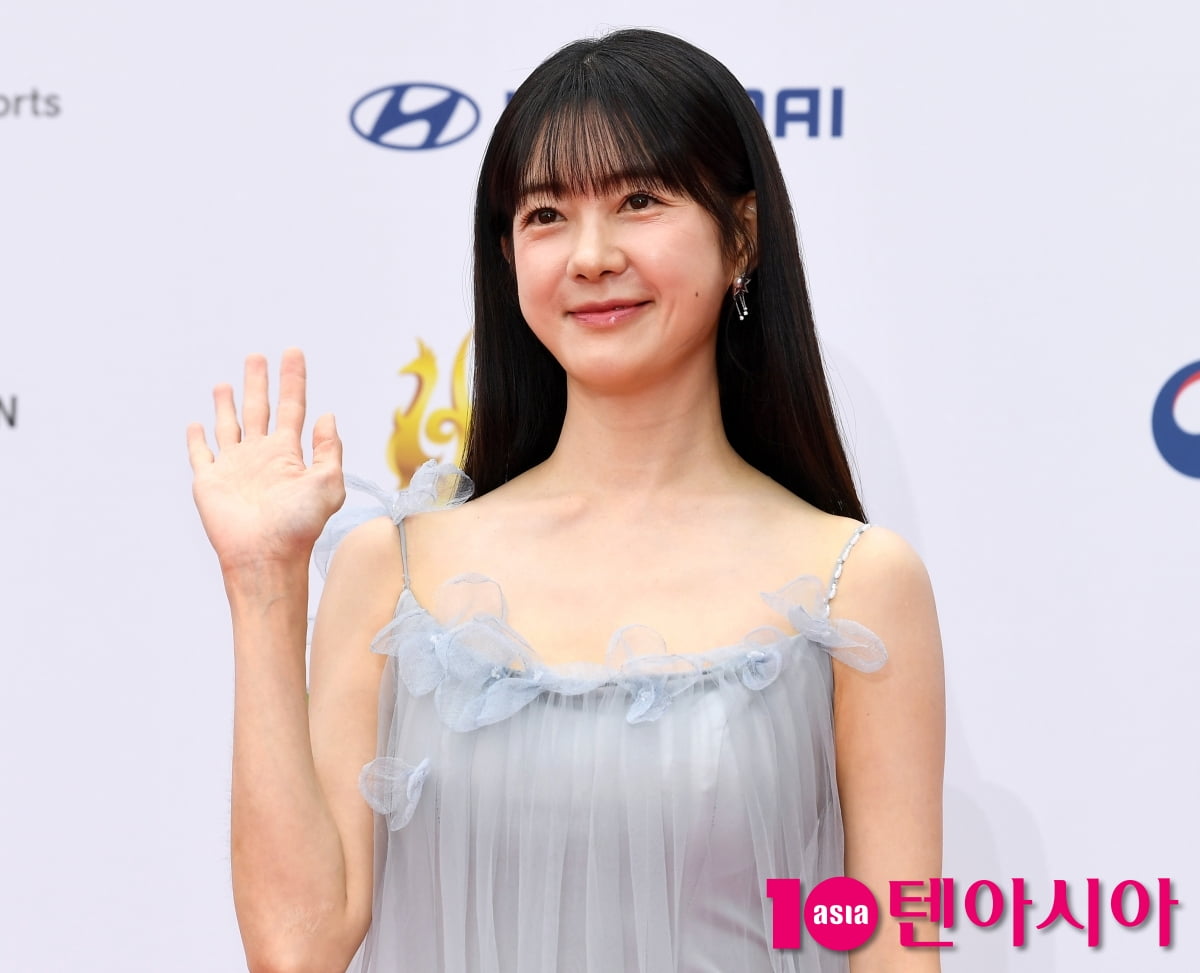 이요원, 23살 큰딸 엄마...완벽한 동안 미모[TEN포토+]
