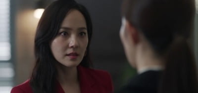 [종합] 시청률 상승세 탔다…유진, 이혼 서류 찢고 분노 "망가트릴거야" ('퍼스트레이디')