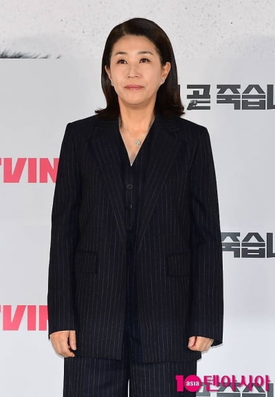 '61세' 김미경 "그림 실력 비루하다" 평가했다가 '역풍'