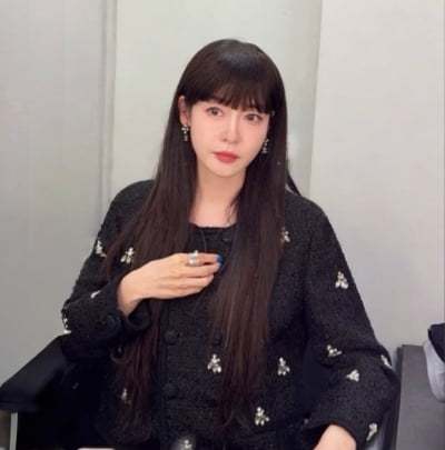 성유리, 남편 석방된 후 어울리는 듯 안 어울리는 듯…달라진 이미지