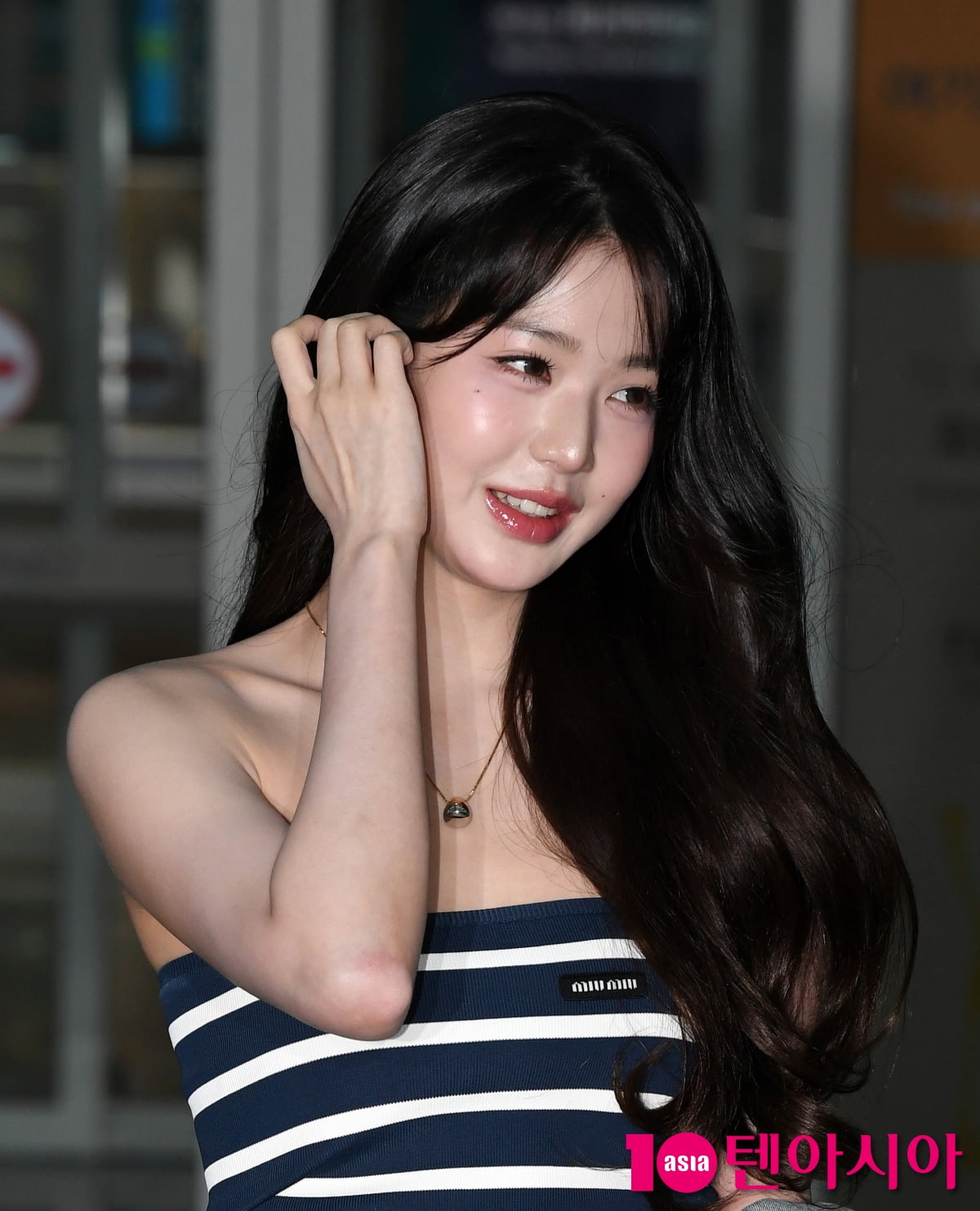 아이브 장원영, 가을 느낌 가득한 공항패션...즐거운 추석보내세요[TEN포토+]