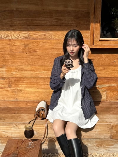 カン・ハンナ、ドラマ『暴君のシェフ』終了後の清純な美しさと温かい雰囲気で秋夕の挨拶