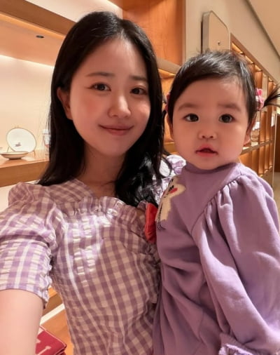 '박수홍♥' 김다예, 딸 출산 1년 만에 찾아온 겹경사…"상상만 하던 꿈 이뤄"