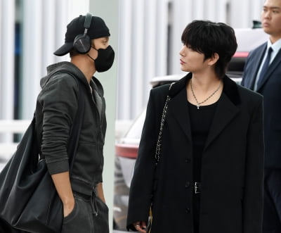 SEVENTEEN's DK and Joshua Depart for Seattle for World Tour
