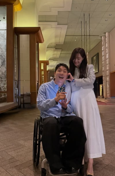 ソン・ジウン、結婚1周年を祝う！幸せな瞬間を共有