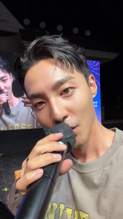 로이킴, 2025년 내내 HOT한 남자