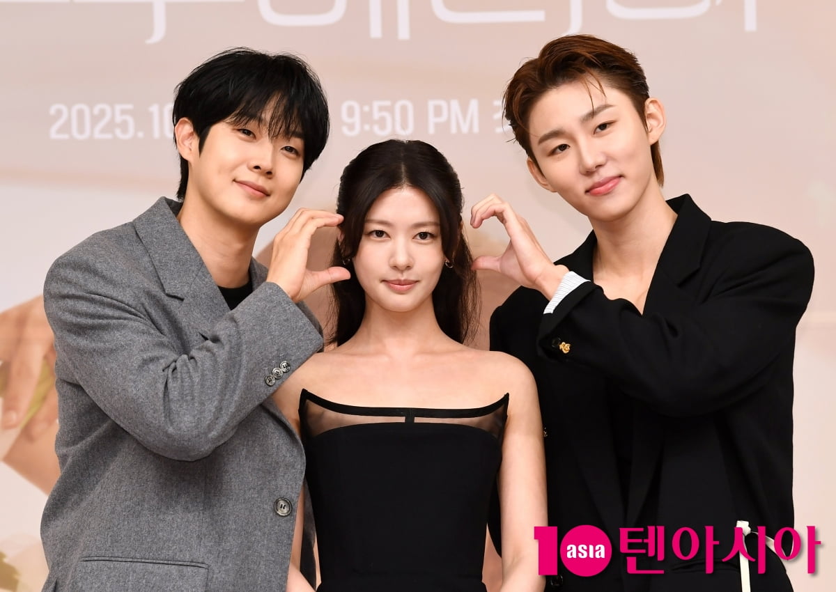 최우식-정소민-서범준, 두 우주 사이 메리[TEN포토+]