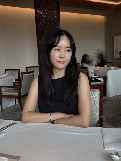 '94억 자가' 장영란, 가을 맞아 차분해진 미모 자랑…긴머리 찰떡 같이 어울려