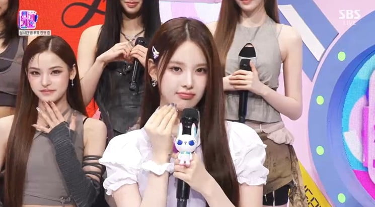 사진 = Mnet ‘엠카운트다운’, MBC ‘쇼! 음악중심’, KBS 2TV ‘뮤직뱅크 인 리스본(Music Bank in Lisbon)’, SBS ‘인기가요’ 방송 캡처