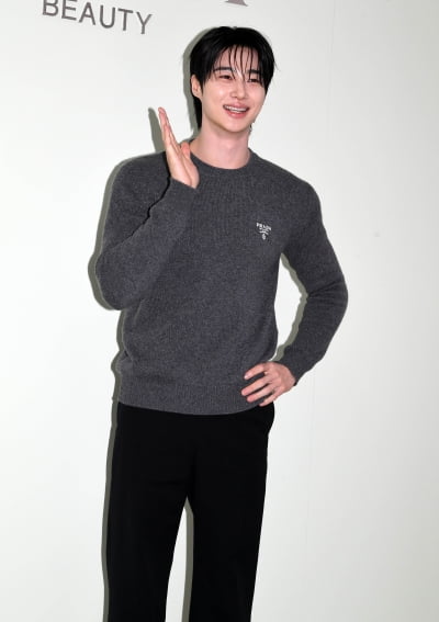 변우석, 피부에 조명을 달았나...역시 만찢남[TEN포토+]