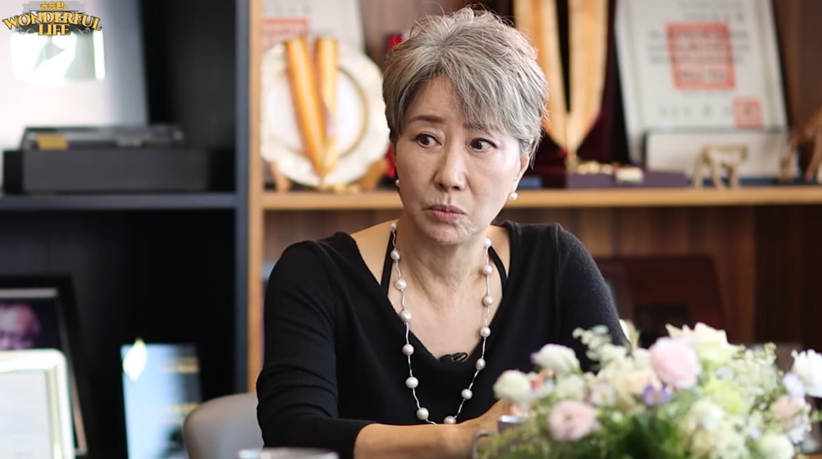 송옥숙, 유산 후 필리핀 혼혈 입양했다…"공격적 성향 탓에 쉽지 않아"('원더풀라이프') [종합]
