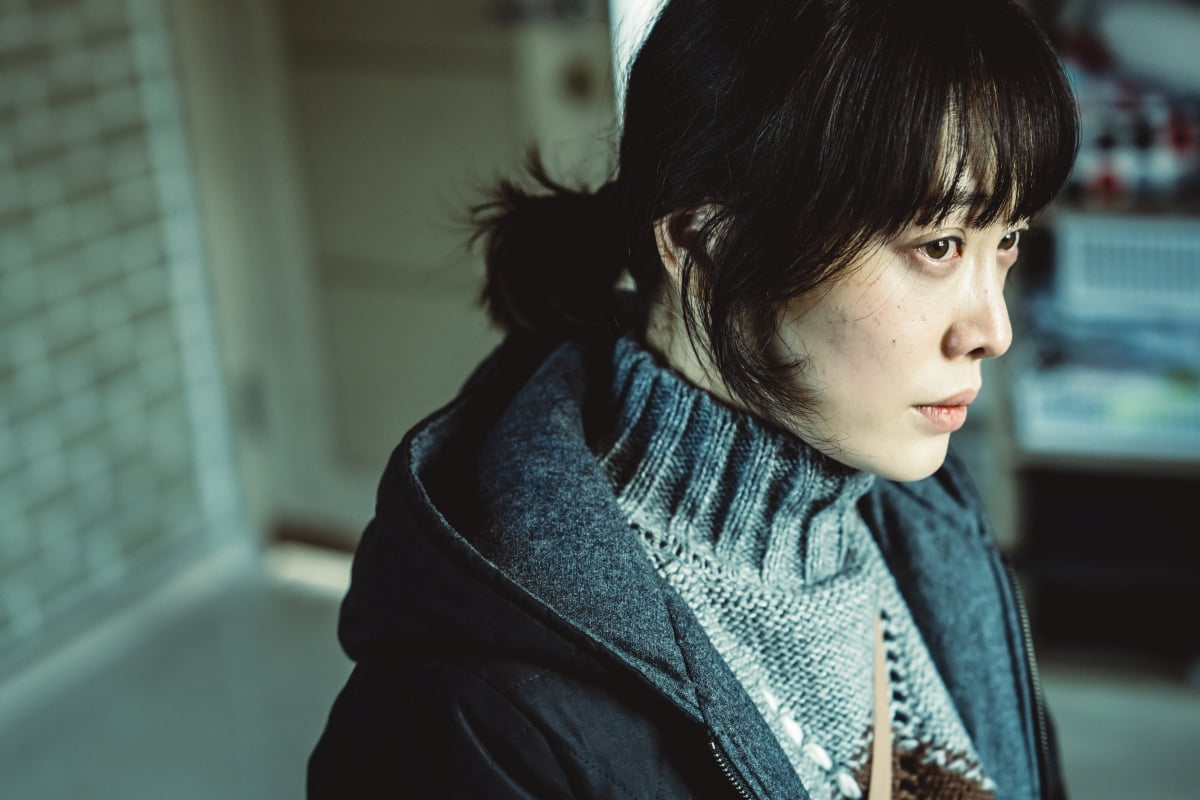 '학폭 의혹' 끝낸 김히어라, 송지효 손 잡았다…'구원자'서 호흡 "동물 같은 인물"