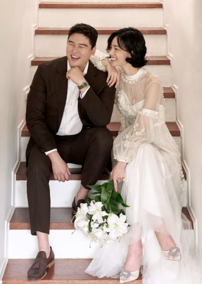 [단독] '11월 23일 결혼' 이장우♥조혜원 청첩장 입수