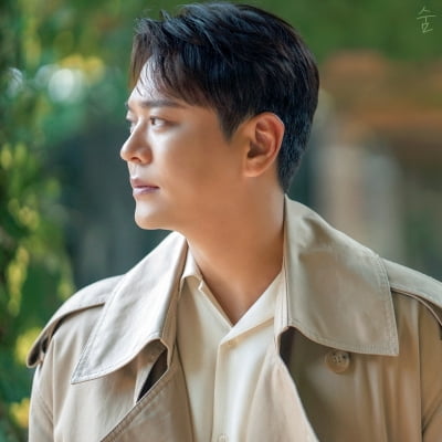 '컴백' SG워너비 김용준, 가을 남자의 옆태