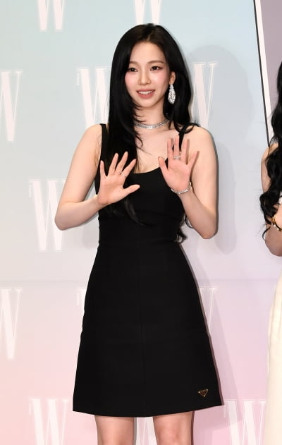 에스파 카리나, 악세사리 기죽이는 흑진주 유지민[TEN포토+]