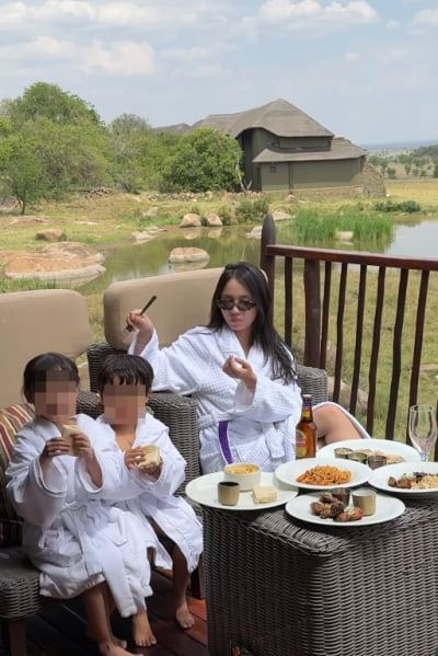호텔에 코끼리 떼가 출몰하다니…'선우은숙子', ♥미스 춘향 출신 아내와 럭셔리 여행