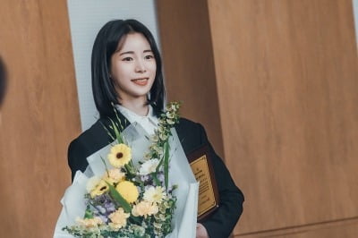 임지연, '아버지뻘' 남배우와 ♥핑크빛 이유 밝혔다…"무거운 작품 하다 보니 환기 필요" ('얄미운')