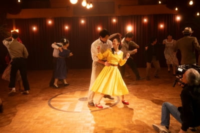 이준영, '띠동갑 연상' ♥아오이 유우와 파격 키스신…낭만 가득한 글로벌 커플 케미 ('도쿄택시')