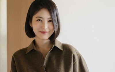 신예은, 고증 논란에 입 열었다…"최선의 아름다움 위해, 레트로와 세련됨 섞어" ('백번의추억')[TEN인터뷰]