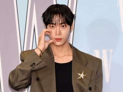 Actor Chu Young-woo Attends W Korea's 20th Breast Cancer Awareness Charity Event