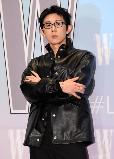 코드 쿤스트, 느낌있는 포즈[TEN포토]