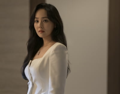 3년 만에 부활한 MBN, 결국 일냈다…넷플릭스 TOP6 순위 역주행 "압도적 명연기" ('퍼스트')