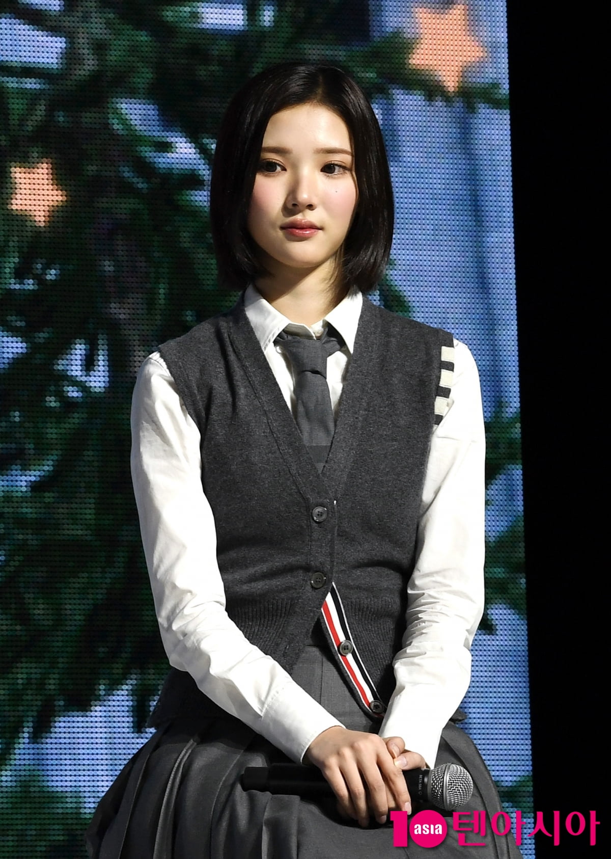 하츠투하츠 지우, 청초한 미모[TEN포토]