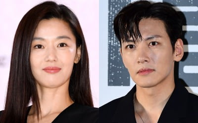 [단독] 전지현·지창욱, 드라마 '인간X구미호'에서 호흡 맞춘다…내년 3월 크랭크인