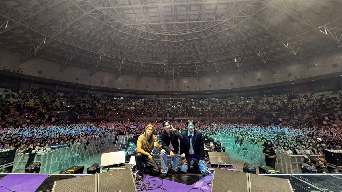 사진=씨엔블루 SNS