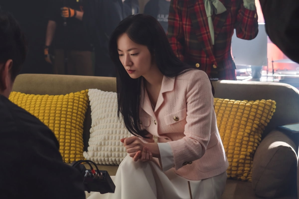 전여빈, 김영란·부세미 오가는 온앤오프('착한 여자 부세미')