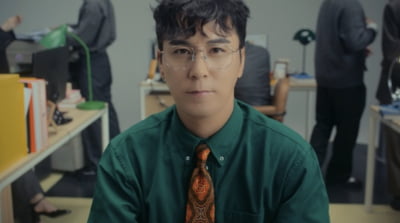 장민호, 유튜브 채널 삭제에도 기쁜 소식 전했다…컴백 앨범 초동 10만장 돌파
