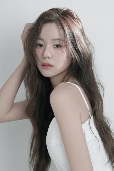 [공식] '솔로지옥' 출연한 女인플루언서, 드라마 주연으로 배우 데뷔…유인나 소속사 계약 체결