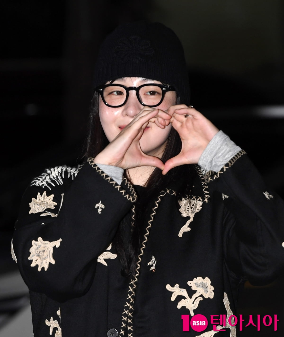 '태풍상사' 김민하, 달달한 하트...팬들과 만남은 즐거워[TEN포토+]