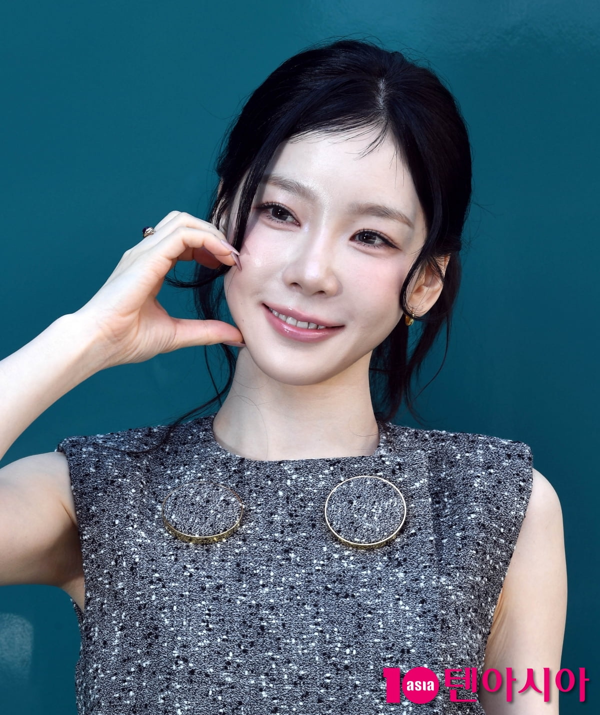 태연, 청순미 뿌리는 미소...꽃내음 가득한 매력[TEN포토+]